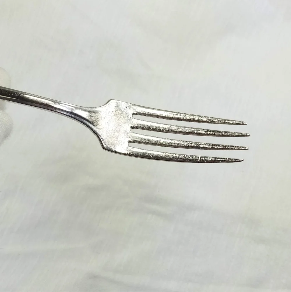 Tudor Plated Oneida Duchess Pattern Silver Plated Fork